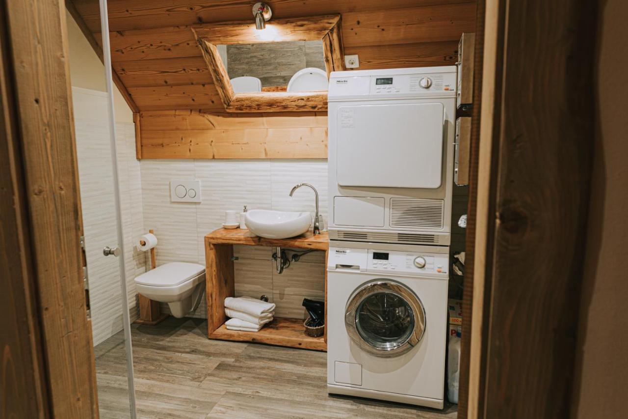 Hostel Lukna Mojstrana Luaran gambar