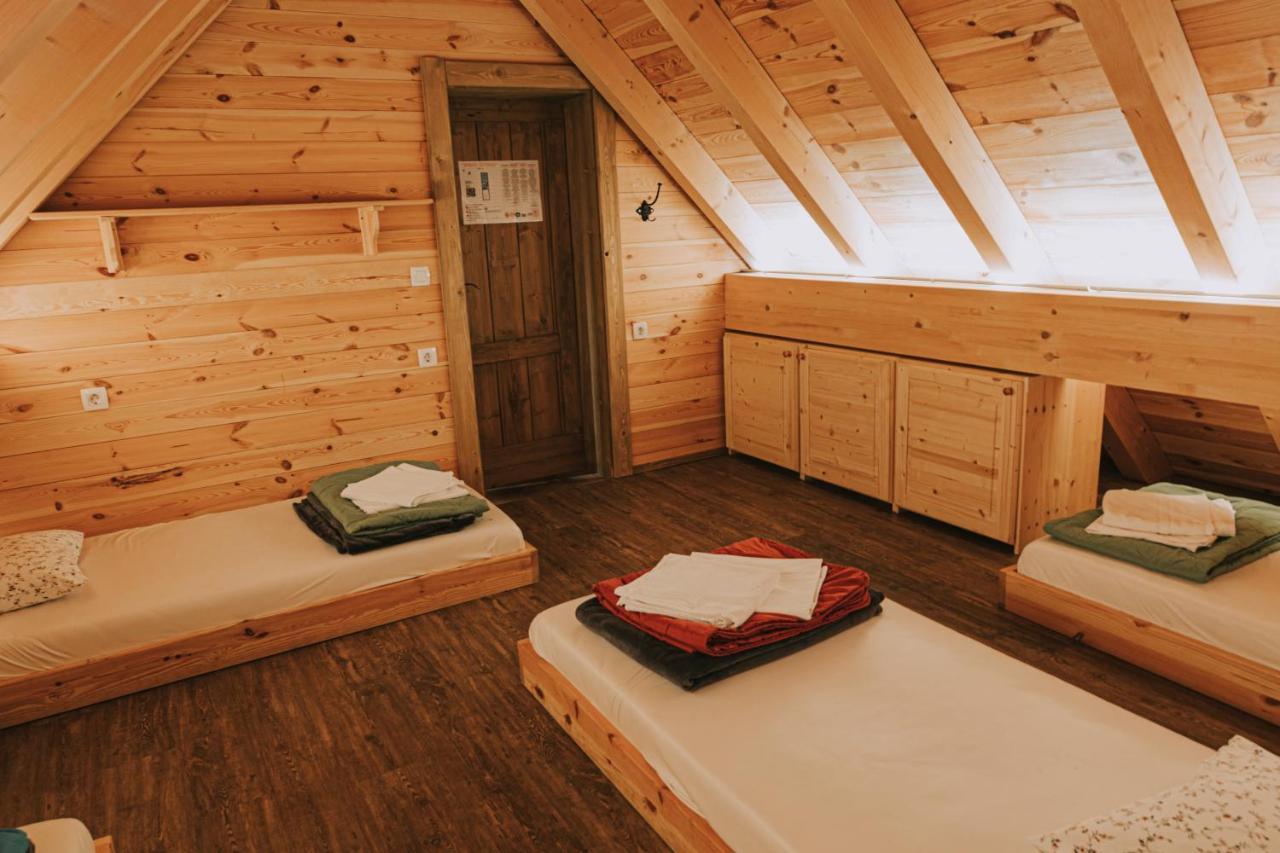 Hostel Lukna Mojstrana Luaran gambar